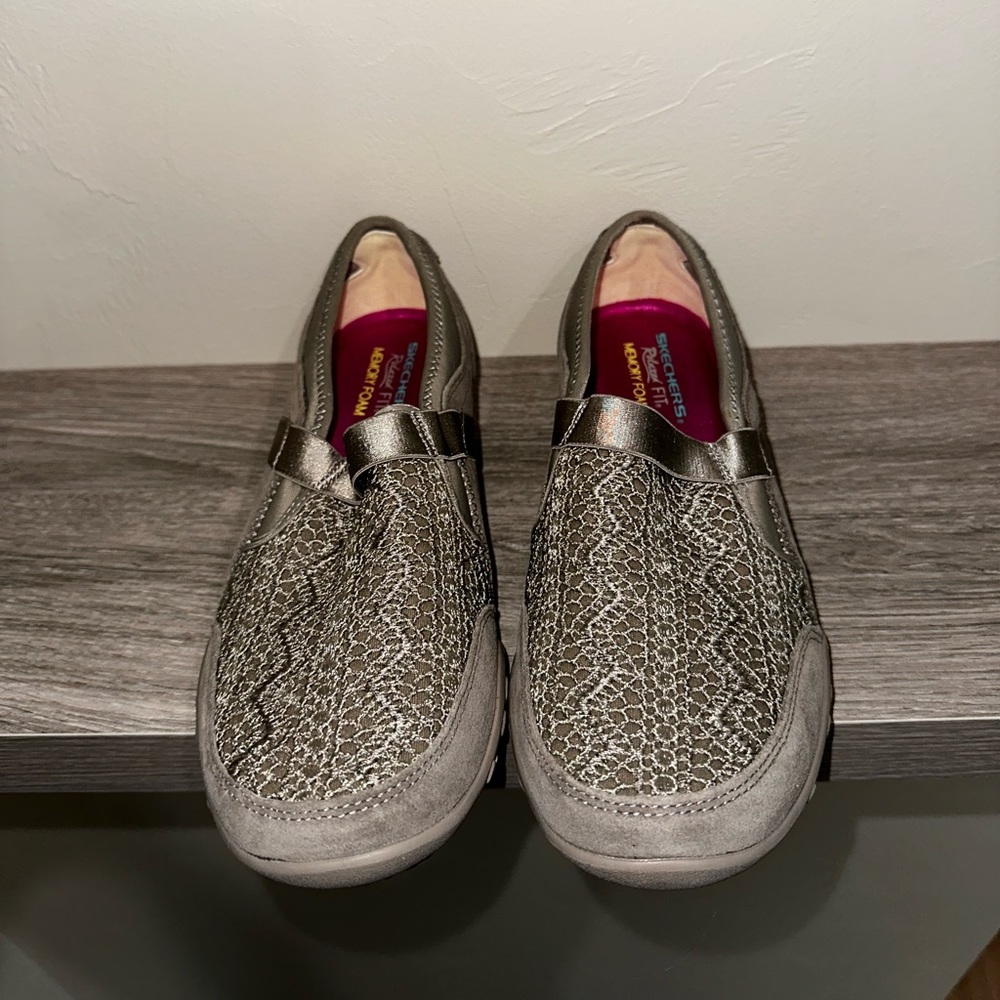 Skechers memory foam flats
